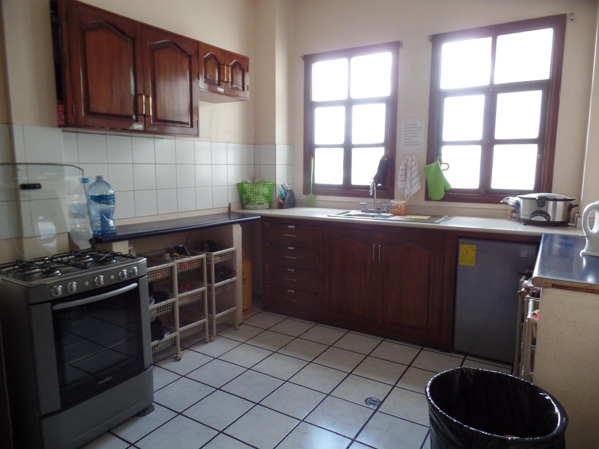 Hostel Revolution Quito Luaran gambar