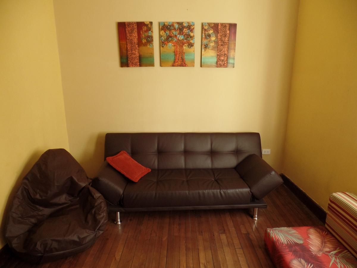 Hostel Revolution Quito Luaran gambar